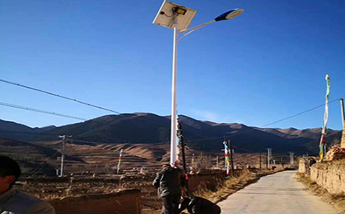 昂仁智慧路灯安装必备设计要素：打造高效智能的城市照明系统